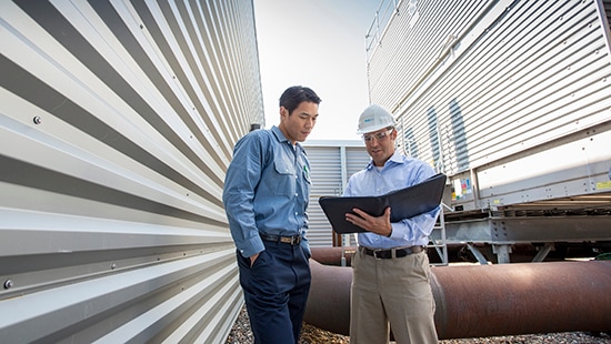 Ecolab Expert talking with a client